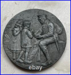 1914-1918 WWI World War I We Barbarians Do Not Envy Our Enemy's Bread Medal bg
