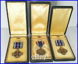 2 US World War 2 Distinguished Flying Cross Medals and Air Medal