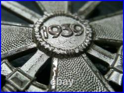 6730? German Army War Merit Cross First Class medal post WW2 1957 pattern ST&L