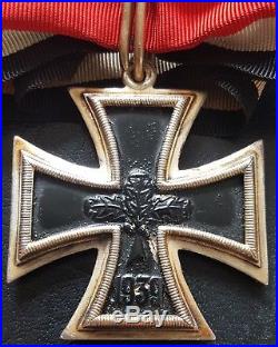 8025 German post WW2 Iron Cross Knight Cross medal 1957 pattern ST&L RK D