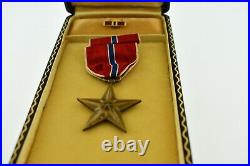 AUTHENTIC WWII ERA ISSUED BRONZE STAR MEDAL WithORIGINAL COFFIN BOX & PINS