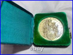 Antique 1917-1919 Post Wwi Commemoration Of Peace With Victory Service Medal