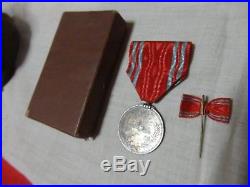 Antique Japanese WW2 world war II Soldier Set Medal Photo Belt Water Bottle +++