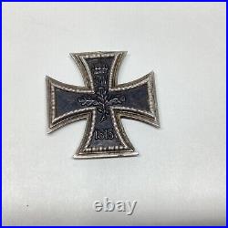 Antique WW1 second-class Iron Cross Military Medal