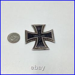 Antique WW1 second-class Iron Cross Military Medal