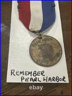 Authentic WW2 Medal REMEMBER PEARL HARBOR MEDAL Home Front