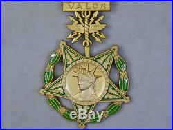Boxed US Medal Badge WW2 Congressional Order of MEDAL HONOR of AIR FORCE Rare