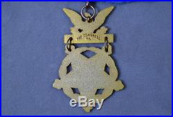 Cased US WW2 Congressional Order, Army medal of honor Rare