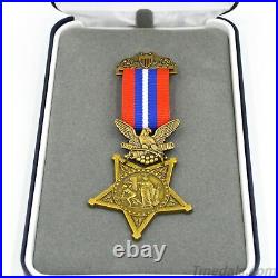 Cased U. S. Order Badge Medal of Honor 1896-1904 Army MOH Type? Replica Rare