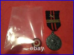 Finland Karjalan Kannas WWII medal and finland civil war cockade militaria items
