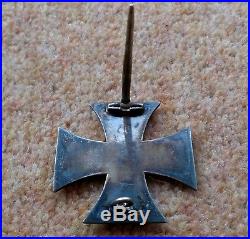 Genuine Iron Cross First Class 1914 Maker Marked S-W German WW1 Medal