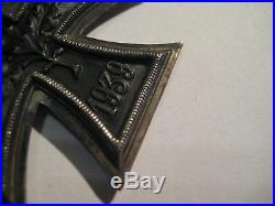 German WW II iron cross second class Wehrmacht 1939 old antique medal and ribbon