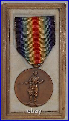 Japanese WW1 Victory Medal With Original Ribbon And Box (WWI 1914-1919 Japan)