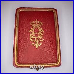 Medal Cave Of Altamira (UNC) Order La Crown D' Italy IN Gold, Émail. Sound Box