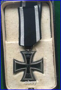 Medal German Ww1 Iron Cross 2nd Class (maker Kp) In Case