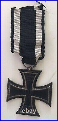 Medal Ww1 German Group Ek2 + Militarpass Musketier Franz Hermann