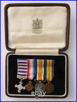 Miniature WW1 Distinguished Flying Cross (DFC) medal group in Box