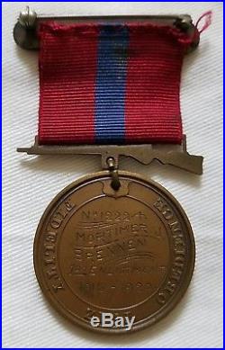 Named WW1 USMC Good Conduct Medal and WW1 Victory Medal 5th Regiment France
