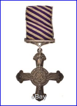 Original WW2 DFC Distinguished Flying Cross Gallantry Medal Unamed as Issued