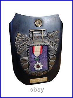 Original WW2 IJA Japanese Army Order Of The Rising Sun Medal In Decorative Frame