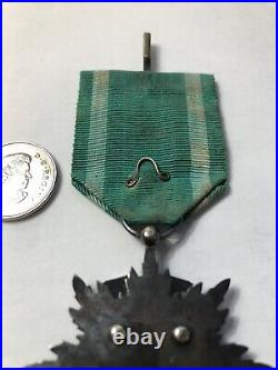Original ww2 Japanese medal Order of the Golden Kite 5th class