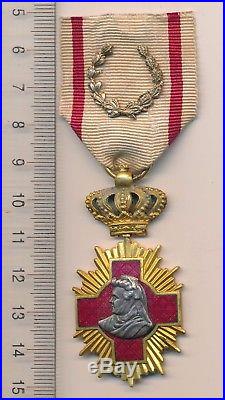 ROMANIA medal KINGDOM Romanian SANITARY merit ORDER Red CROSS WW I 1 1st C MEDIC