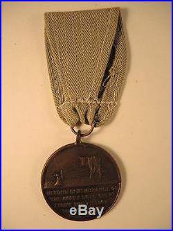 Rare United States Marine Corps George medal WW II