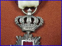 Romanian Romania WW2 Red Cross Medal Order Badge