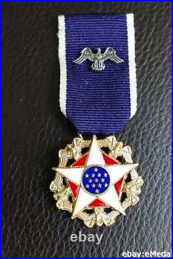 U. S. US Presidential Medal of Freedom full Set made in USA Medal Case emedal
