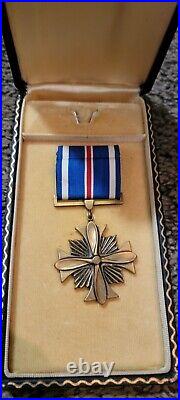 U. S. WW2 Era Medal, Lapel Pin, Beautiful Case