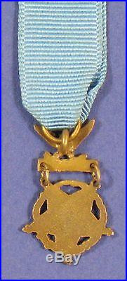 United States World War 2 Medal Of Honor Army Type 5 Miniature X8092