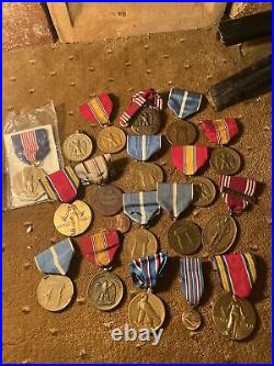 Us Medal Lot Of 18 WW2