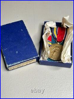 VINTAGE UNITED STATES WORLD WAR II CAMPAIGN AND SERVICES VICTORY MEDAL With RIBBON
