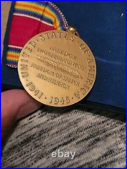 VINTAGE US World War II Medal Campaign And Service Victory Metal on ribbon NRMT