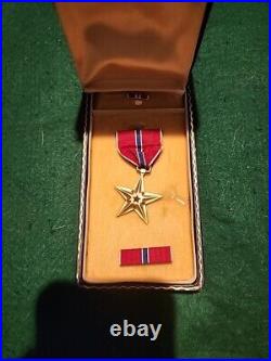 Vintage Bronze Star Military Medal for Merit in Case 3 Piece Pin Set Army
