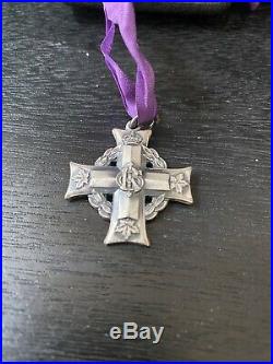 Vintage WW1 CANADIAN Memorial Silver Cross Medal Named with original case