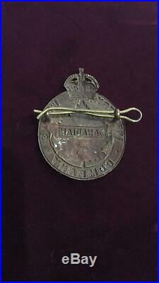 WW1 Canadian 3rd Infantry Works Cap Badge