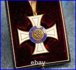 WW1 German Imperial cased order crown commander Prussian badge pin medal enamel