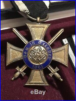 WW1 German/Prussian Order of the Crown with Swords Medal/Pin/Badge/Award
