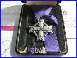WW1 MEMORIAL CROSS Medal- Ribbon and Original case. Item #8650