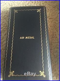 WW2 Army Air Medal Complete With Original Box And Paper