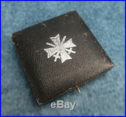 WW2 German Army Wehrmacht War Merit WWI BADGE award medal cross bar pin box case
