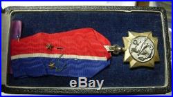 WW2 Odd Boxed / Named USMM / USMS Mariner's Medal