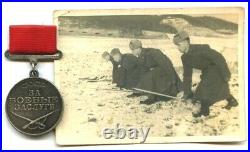 WW2 RED ARMY Medal For Services in Battle #152515 Early Type 1942 with Research