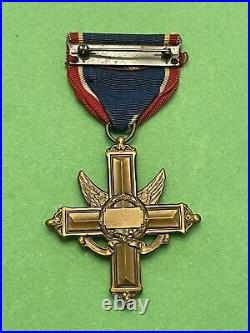 WW2 US/American Slot Brooch Distinguished Service Medal For Valor Pin/Badge