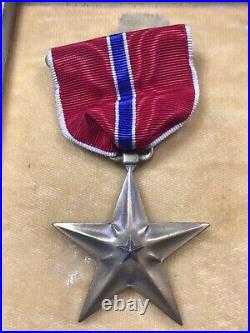 WWII Bronze Star Medal with Label Pin & Coffin Case