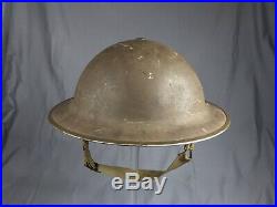 WWII WW2 Canadian Helmet And Medals