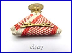 WWI Austria Military Merit Medal Gold Red Enamel War Ribbon Swords original Box