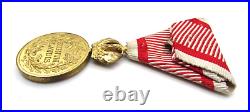 WWI Austria Military Merit Medal Gold Red Enamel War Ribbon Swords original Box