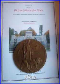 Ww1 British Death Plaque/ Penny/ Medal/badge Killed Ia Richard Alexander Clark